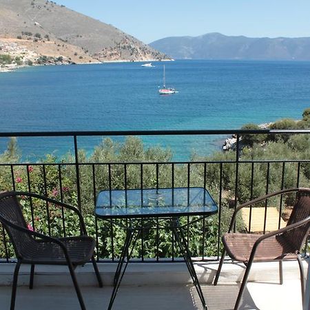 Ballas Apartments Agia Efimia Exterior photo